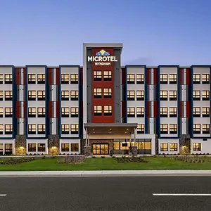 Microtel & Qc Dorval