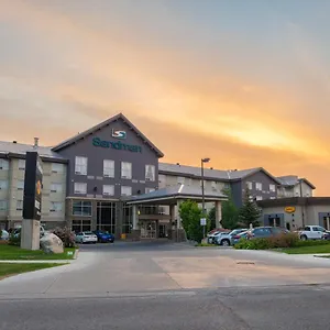 *** Hotel Sandman & South Canada